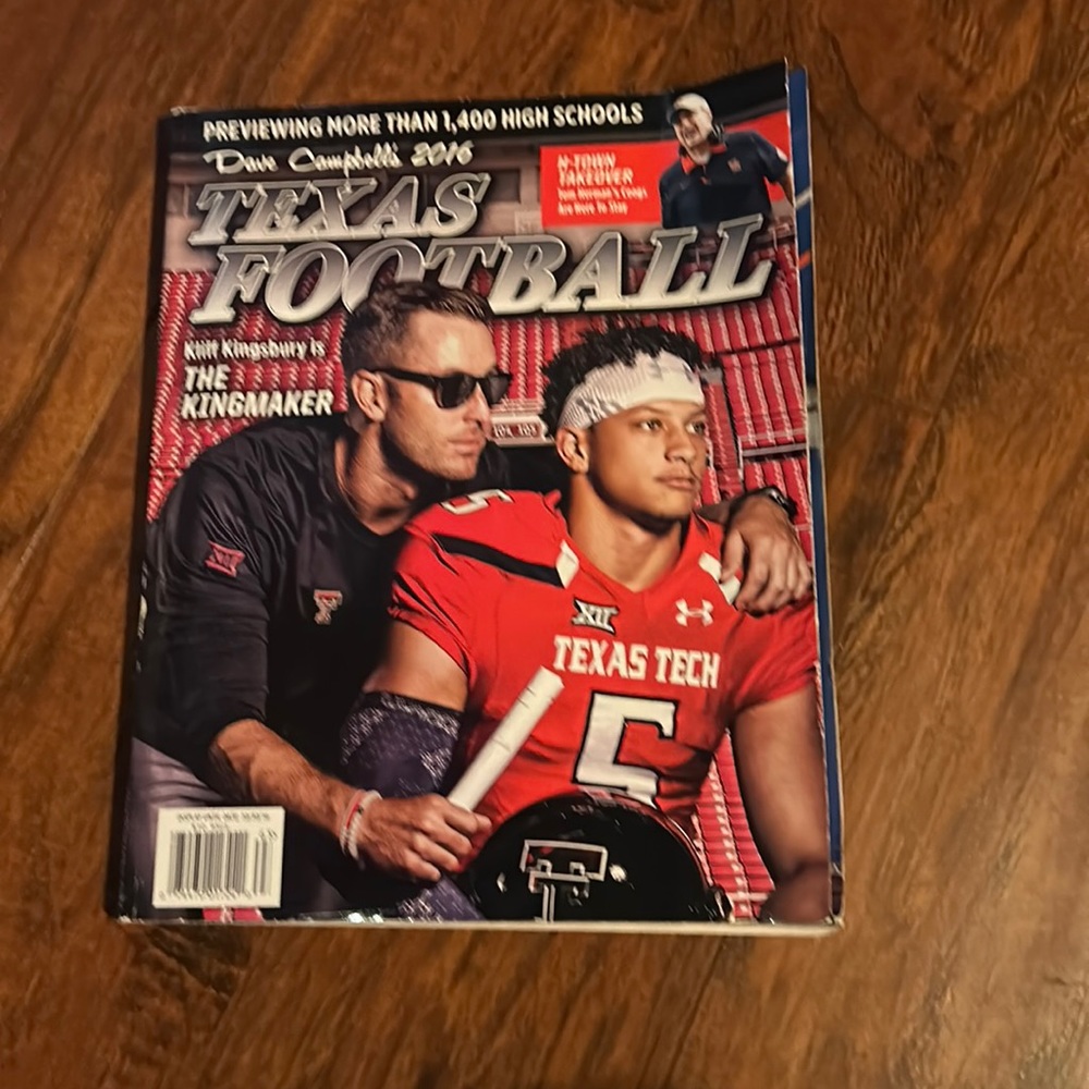 Dave Campbell’s Texas Football 2016
